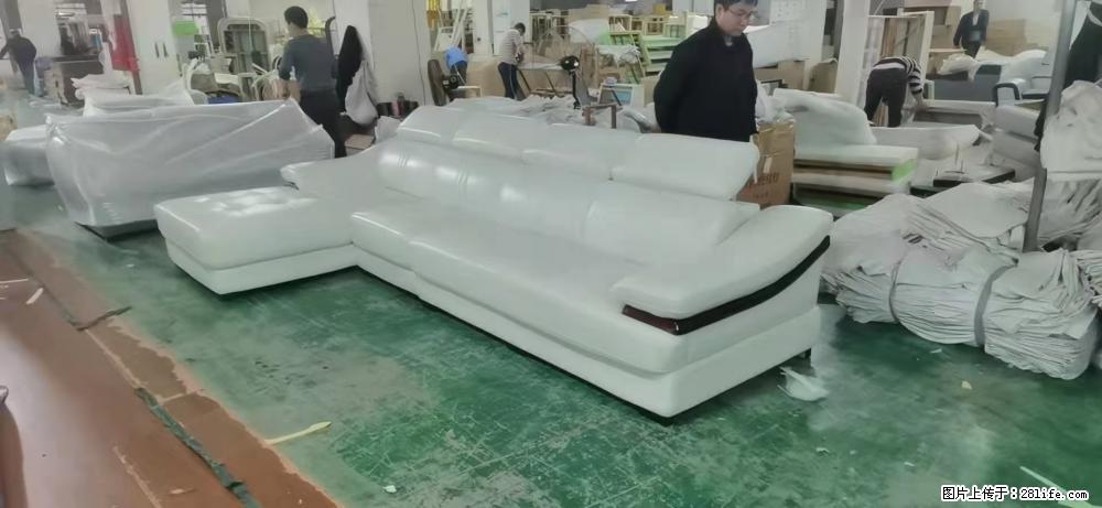 【大厂仿真皮沙发】实木框架，高回弹海绵45密度。全新包装，质量非常好，3.6米右贵妃 - 各类家具 - 居家生活 - 鸡西分类信息 - 鸡西28生活网 jixi.28life.com